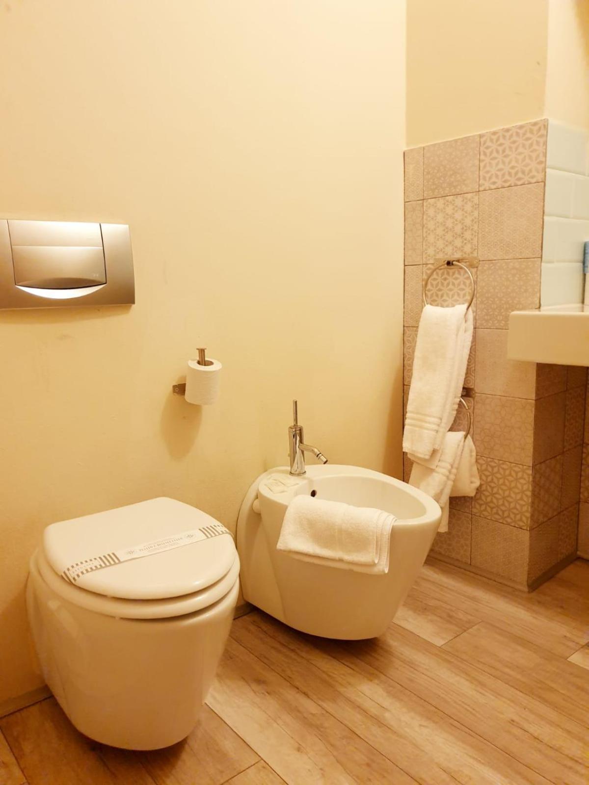 Hotel Aracoeli Orta San Giulio Bagian luar foto